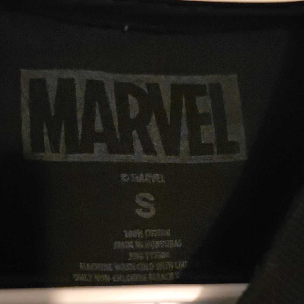 Marvel Captain Marvel Graphic Tee - Black and Yellow - Picture 2 of 2